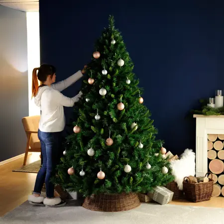 180cm Victoria Pine Tree - image 4