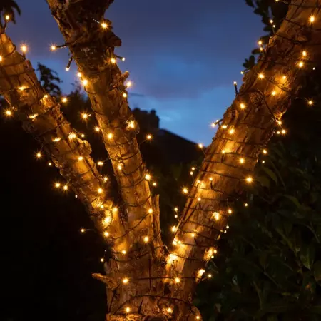 200 Fit & Forget B/O Warm White Multifunction String Lights
