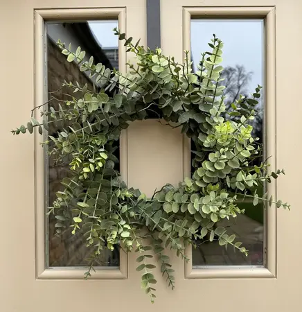 46cm Artificial Eucalyptus Christmas Wreath - image 2