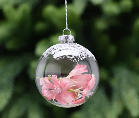 8cm clear glass ball - pink flower inside
