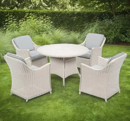 Antigua 4 Seat Dining Set with Parasol - image 1