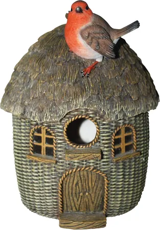 BC Wicker Bird House Robin D