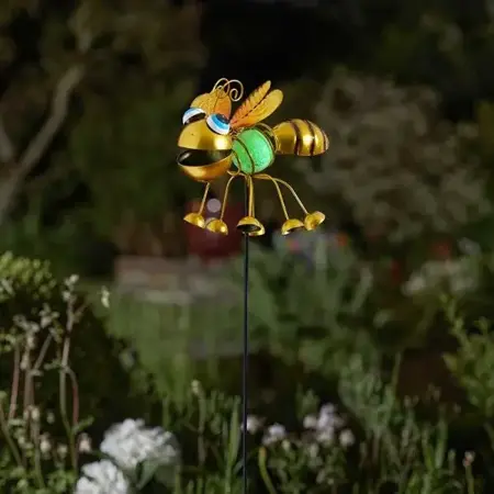 BeeGlo Solar Stake Light - image 2