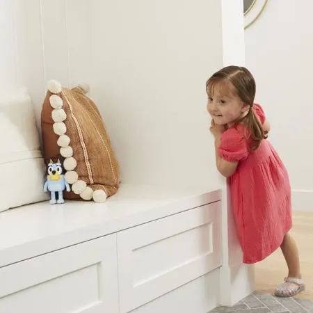Bluey Hide N Seek - image 5