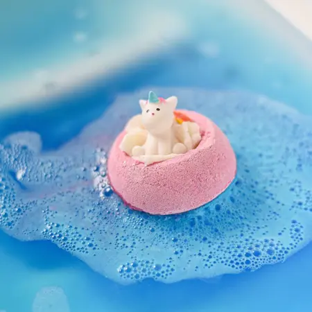 Born to Be Unicorn Bath Blaster - image 2