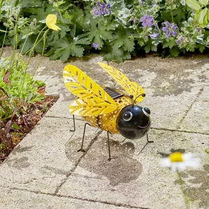 Buzzy Bee Solar Lit Decoration - image 2
