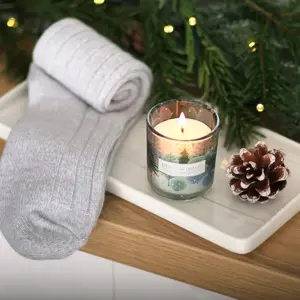 Candle & Socks Gift Set - image 2