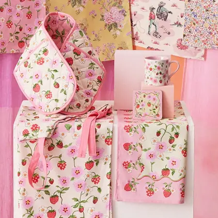 Cath Kidson Strawberry 4 Pack of Cork Back Coasters - image 4