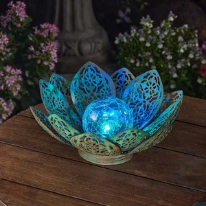 Damasque Solar Lotus - Verdigris Lit Solar Decoration - image 2