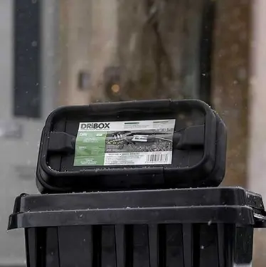 DRiBOX  Black  Medium
