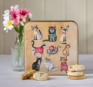 Emb Cats in Jumpers Tin