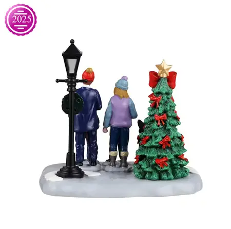 FAMILY CAROLING - image 3