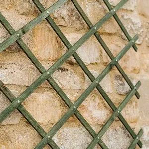GM Rivet Trellis 1.8x1.2m Green FSC-100%-SA-COC-010265