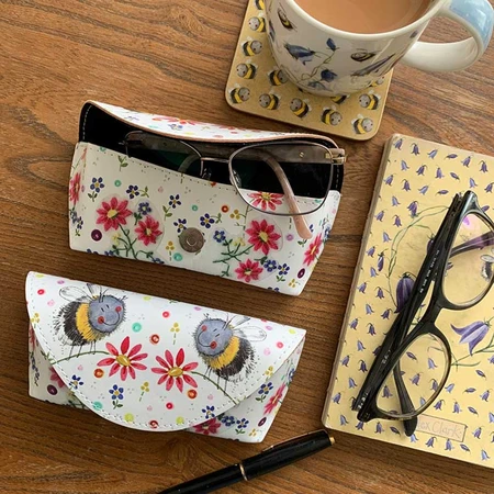 Gl01 Bees And Flowers Spectacle Case