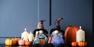 Halloween 26cm 2 Assorted Battery Operated Battery Operated Lit Sitting Witch Gonk - image 1
