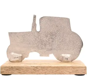 Harvey Makin Tractor Ornament - image 4