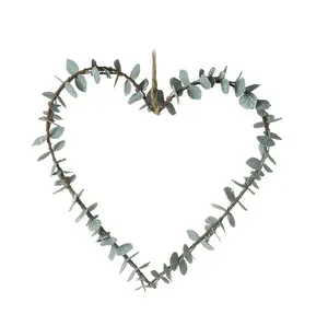 HEART WREATH WITH GREEN LEAVES