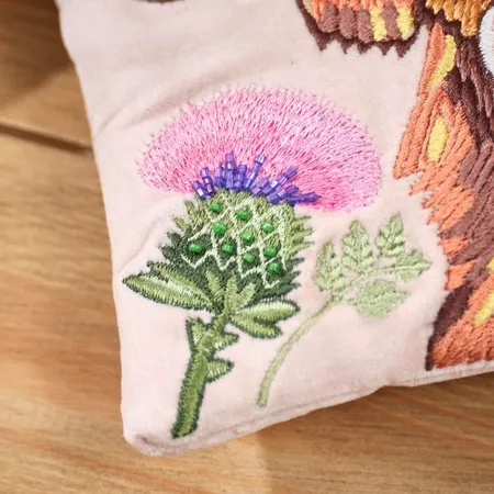 Highland Cow And Thistle Velvet Fabric Embroidery With Glass Beads Pouch - image 2