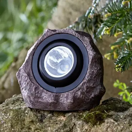 Jumbo Rock Solar Spot Light - image 2