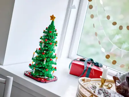 Lego Christmas Tree - image 4