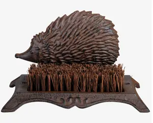 Lh61 - Hedgehog Boot Brush - image 1