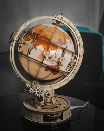 Luminous Globe - image 2
