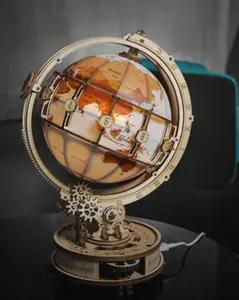 Luminous Globe - image 2