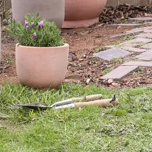 Outdoor Cartmel Terracotta Planter H19cm D21cm - image 2
