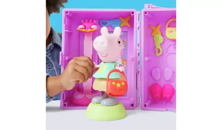 Pep Peppas Magical Dress Up Closet - image 2