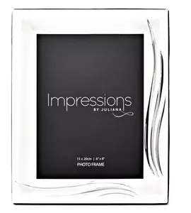 Satin Silver Plated Photoframe - Grass Blade Design 6"x8"