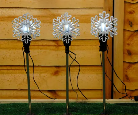 23 - Set of 3 Connectable Snowfall Pathfinder Lights