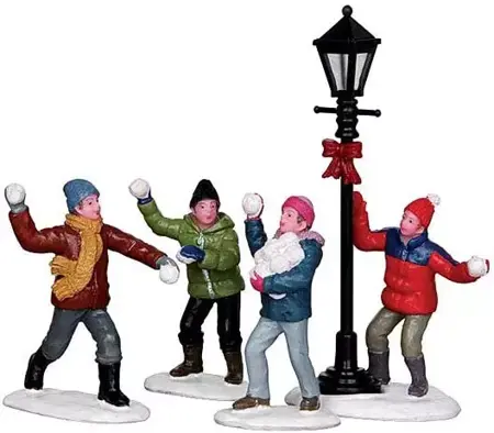 SNOWBALL FIGHT!,  SET OF 4