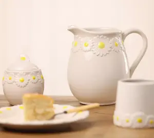 The Cottage Garden Milk Jug - Daisy - image 2