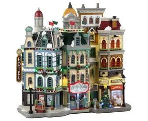 THE HOLLY JOLLY HOTEL,  BATTERY OPERATED (4.5V)