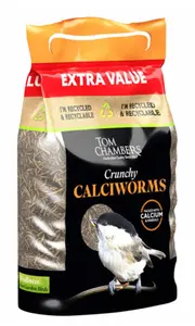 Tom Chambers Crunchy Calciworms Wild Bird & Hedgehog Food 500g