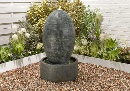 Venus Water Feature - image 3