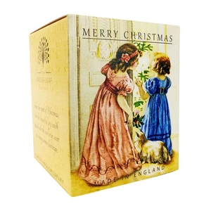 Victorian Christmas Spiced Plum and Honeysuckle Candle - image 1