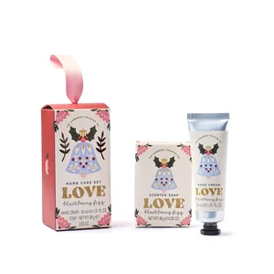 Winter Wishes Blackberry Fizz Hand Care Gift Set - image 1