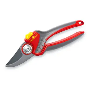 Wolf-Garten Bypass Metal Secateur - image 1