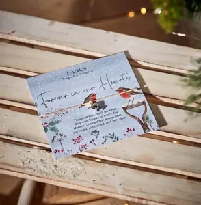 XMAS ROBIN BRACELET ON FOREVER IN OUR HEARTS CARD WITH ENVELOPE