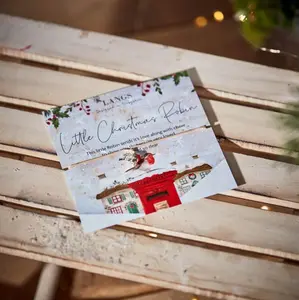 XMAS ROBIN BRACELET ON LITTLE CHRISTMAS CARD WITH ENVELOPE