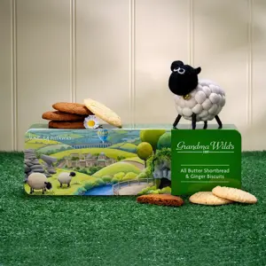 Yorkshire Life Tin with Shortbread & Ginger Bisc