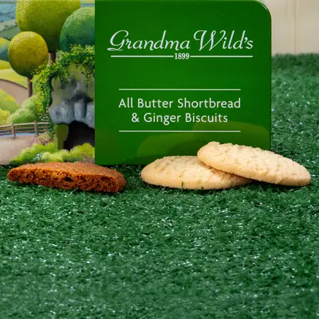 Yorkshire Life Tin with Shortbread & Ginger Bisc - image 2